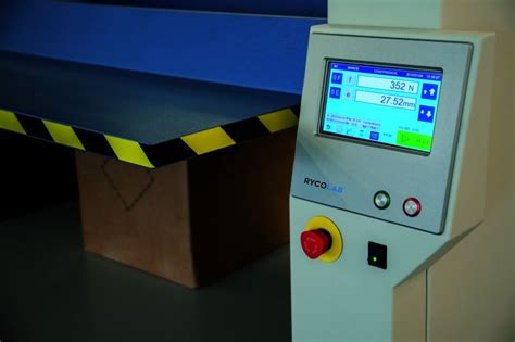 Box Compression Tester supplier|Rycolab Box compression tester (BCT) .